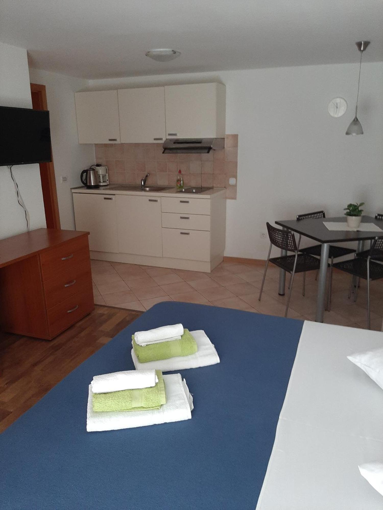 Apartments By The Sea Cres - 13312 ห้อง รูปภาพ